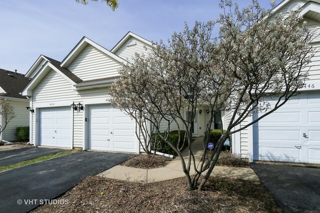 Property Photo:  4448 Brownstone Way  IL 60085 