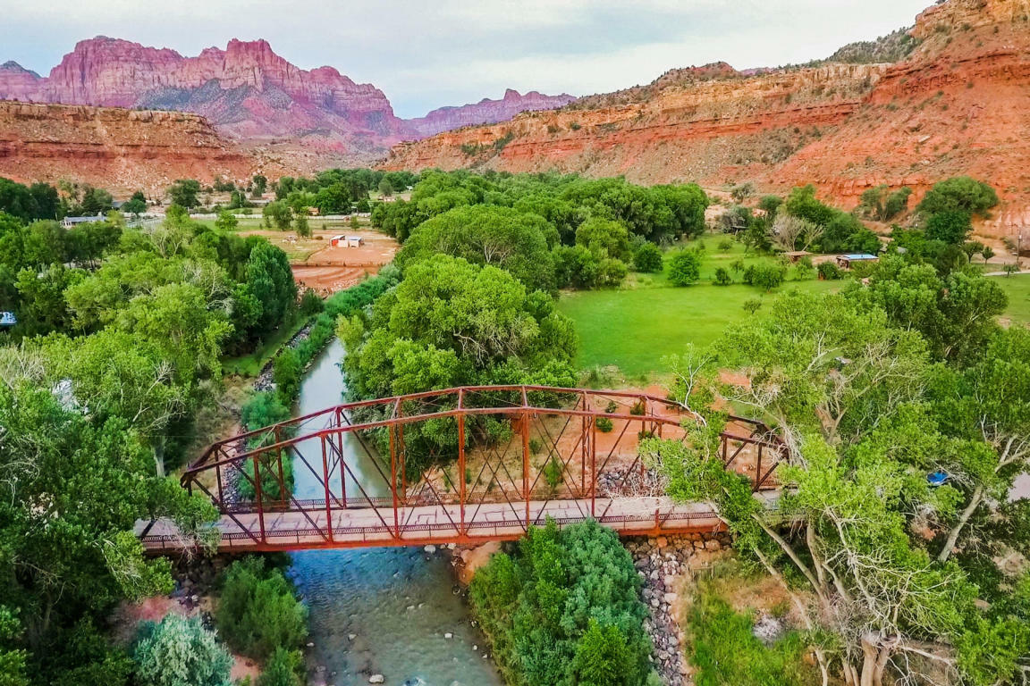 Property Photo:  225 S River Rd  UT 84763 