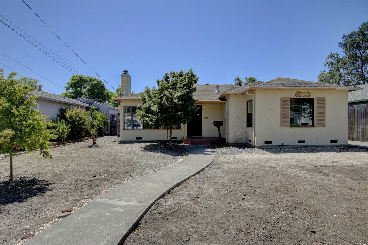 Property Photo:  1034 Vallejo Street  CA 95404 