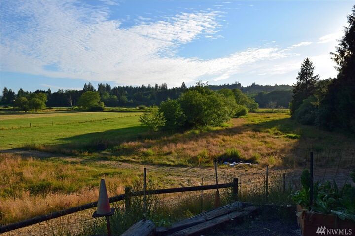 Property Photo: 239 Aberdeen Gardens Rd WA 98520