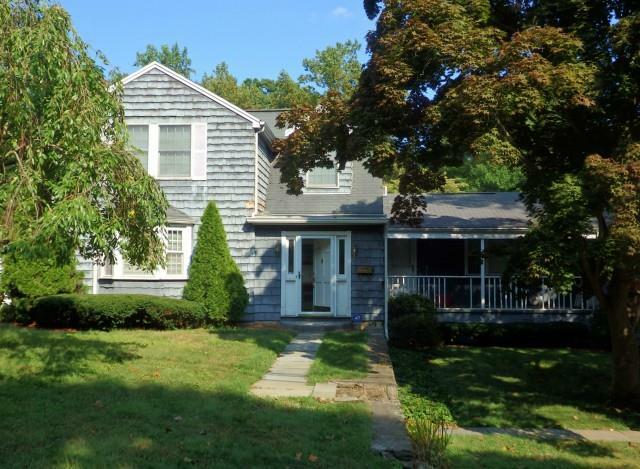 Property Photo:  28 Woodlawn Avenue  CT 06854 