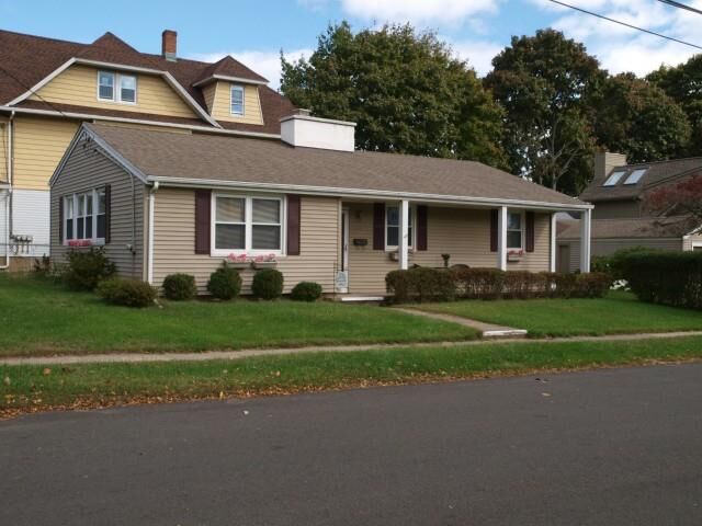 Property Photo:  584 Woodstock Avenue  CT 06614 