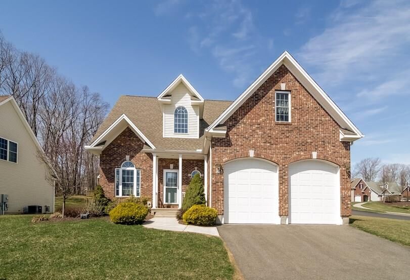 Property Photo: 2 Sonoma Lane 2 CT 06457