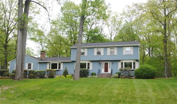Property Photo: 76 North Stowe Place CT 06611
