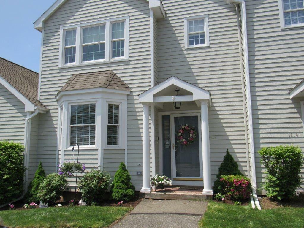 Property Photo:  12 Saint Andrews Circle 2  CT 06492 