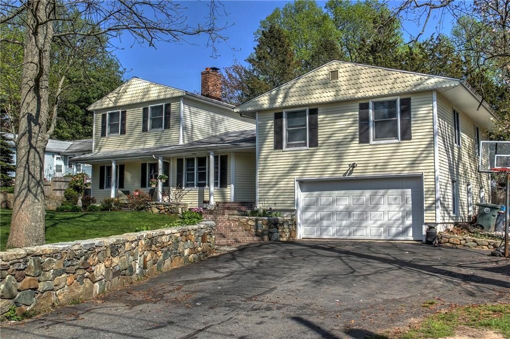 Property Photo: 170 Clark Hill Road CT 06460