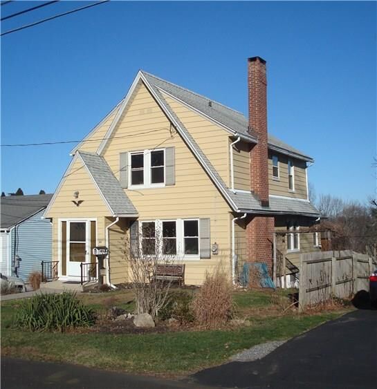 Property Photo:  20 Beverly Place  CT 06850 