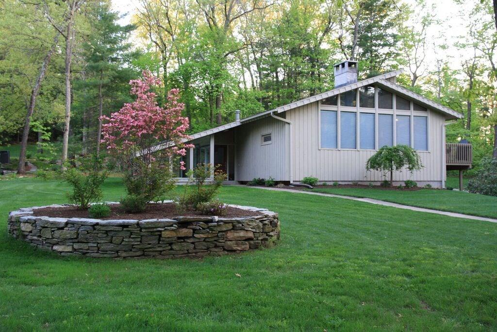 Property Photo: 225 Stanley Drive CT 06033