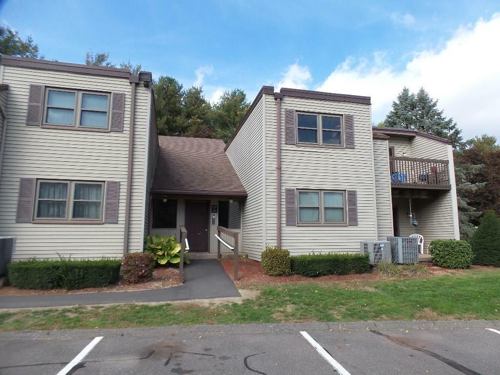 Property Photo:  308 Twin Circle Drive 308  CT 06074 