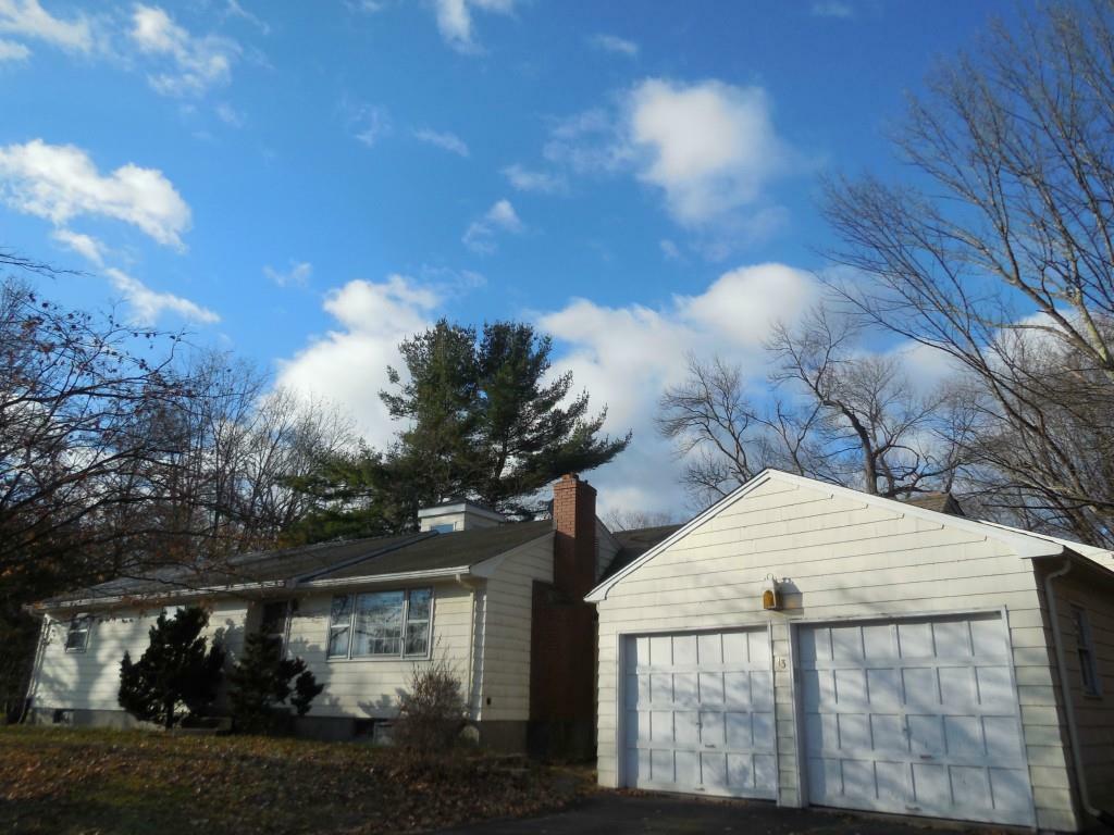 Property Photo:  13 Deepwood Road  CT 06070 