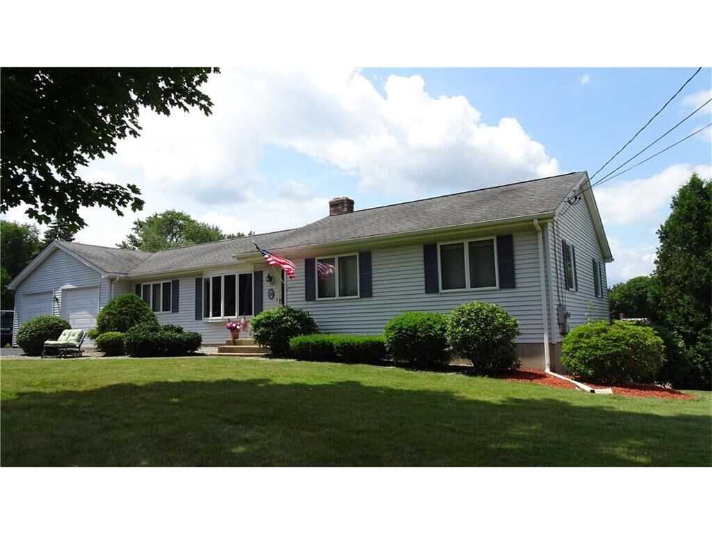Property Photo:  354 Keeney Street  CT 06040 