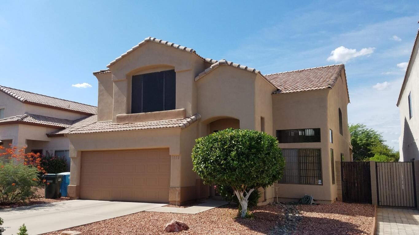 Property Photo:  3028 E Friess Drive  AZ 85032 