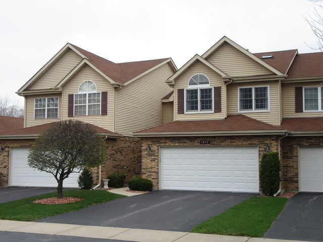 1057 North Jamey Lane  Addison IL 60101 photo