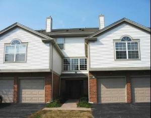 Property Photo: 2 Kristin Circle 1 IL 60195