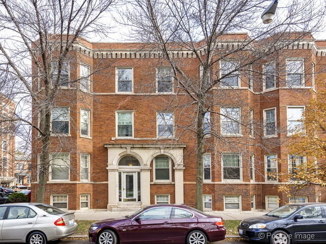 Property Photo:  2443 Kedzie Boulevard 3  IL 60647 