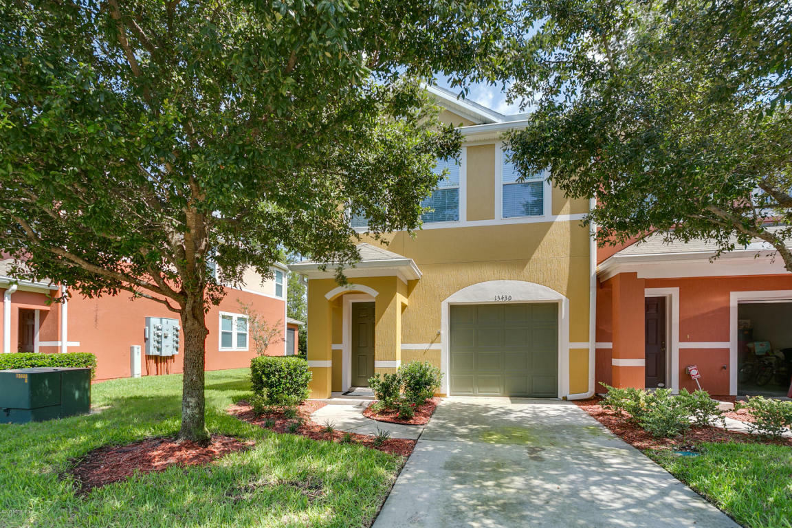 Property Photo:  13430 Ocean Mist Drive  FL 32258 