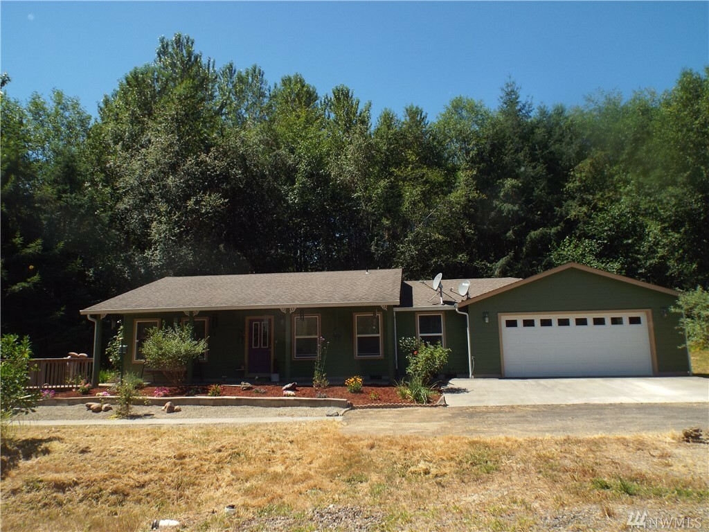 Property Photo:  880 State Hwy 506  WA 98593 