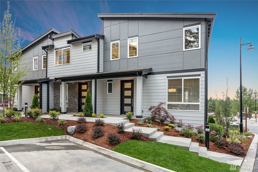 Property Photo: 1325 Seattle Hill Rd L2 WA 98012