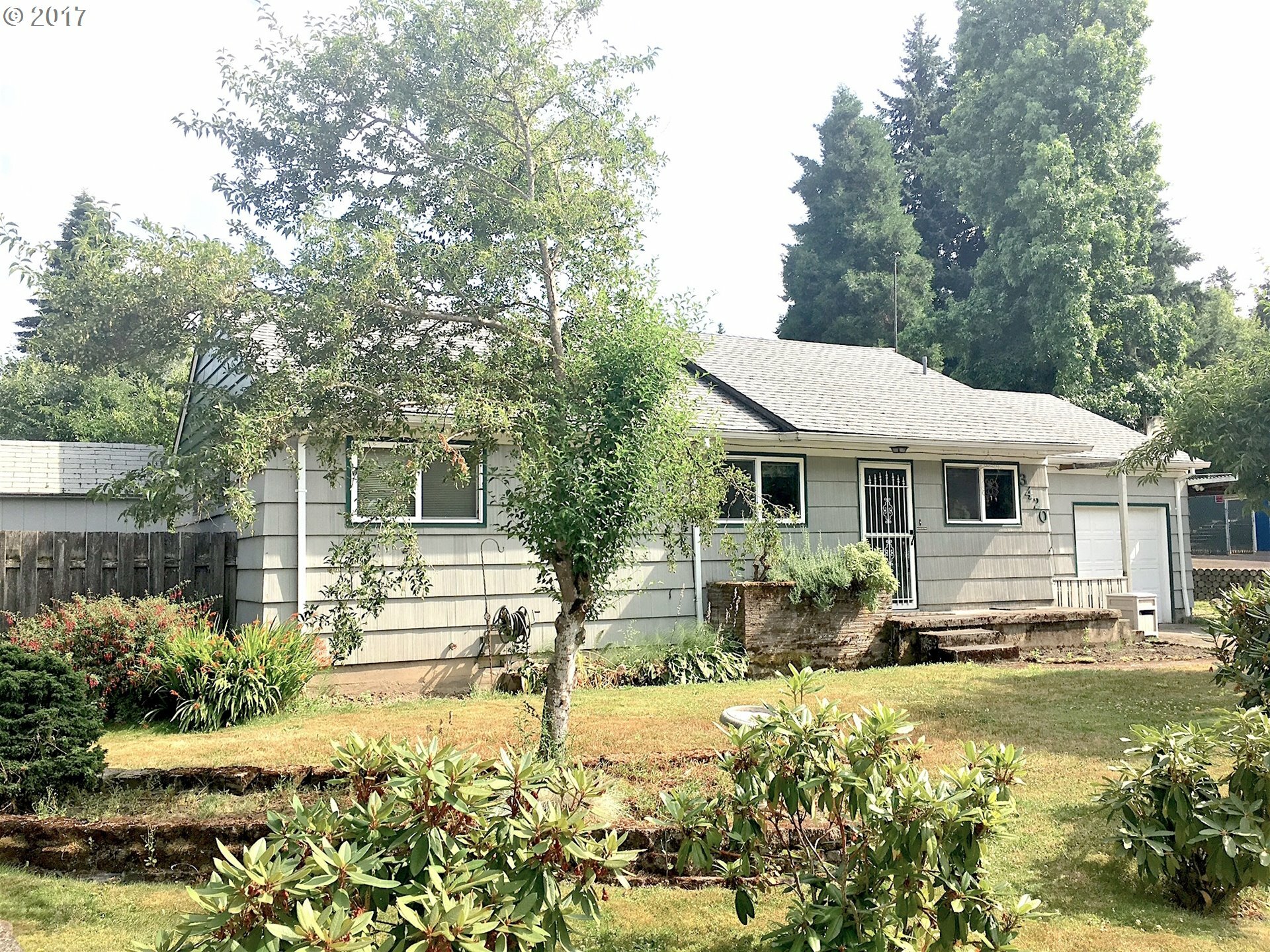 Property Photo:  3420 SE Naef Rd  OR 97267 