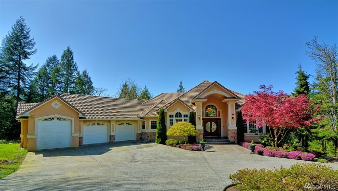 Property Photo:  22410 McMurray Shore Dr  WA 98274 