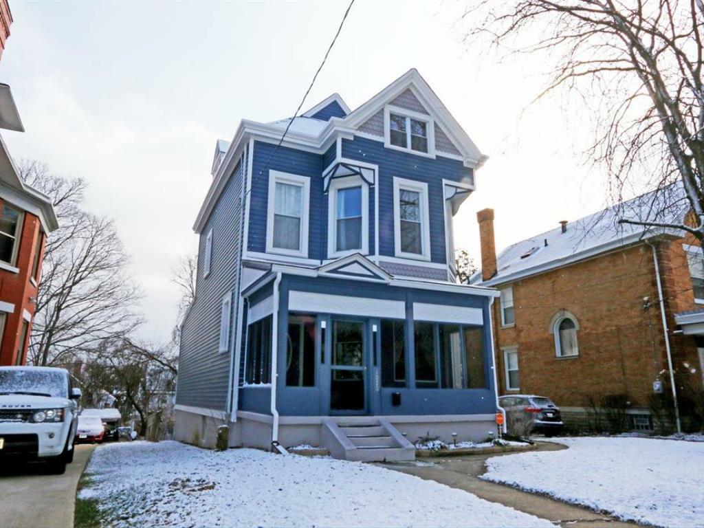 Property Photo:  1020 Academy Avenue  OH 45205 