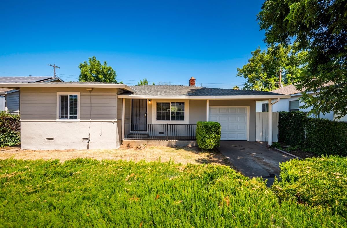 Property Photo: 4421 40th Avenue CA 95824