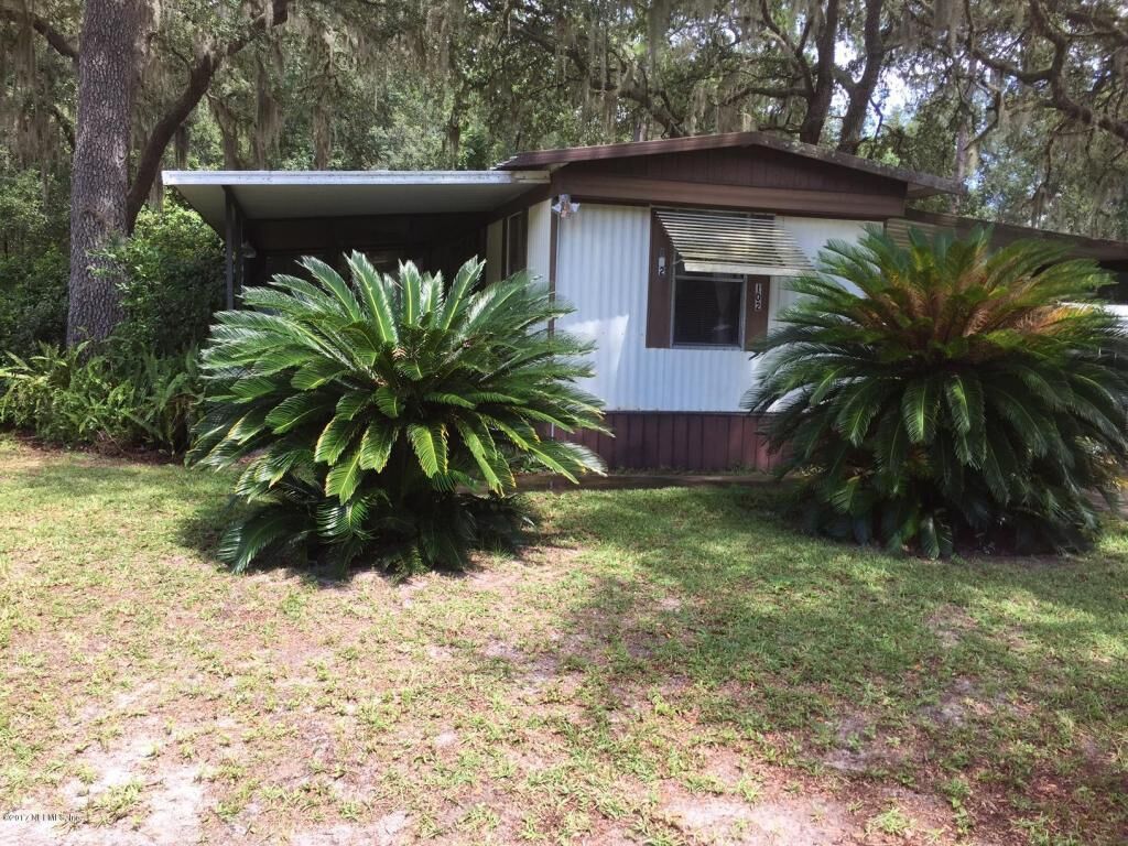 Property Photo:  102 Baron Avenue  FL 32148 