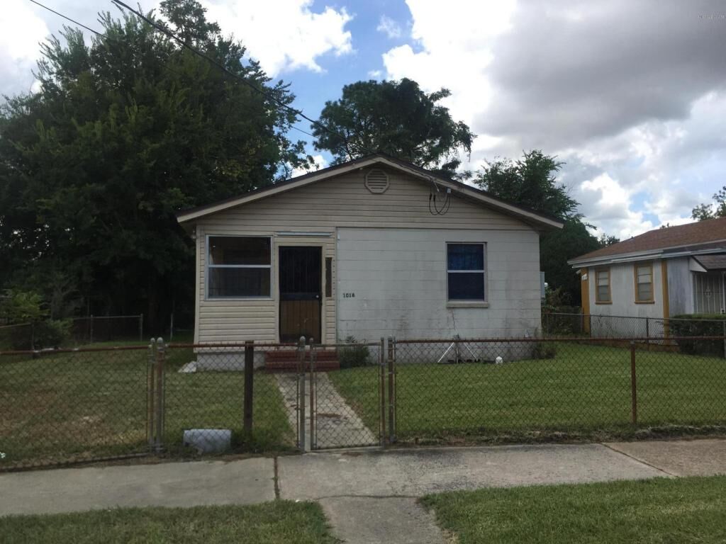 Property Photo:  1016 W 25th Street  FL 32209 