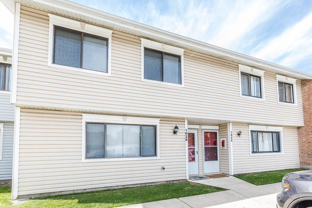 Property Photo: 1026 Bayside Drive IL 60074