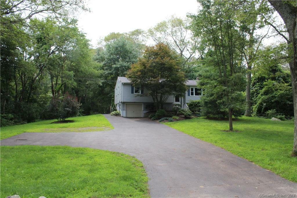 Property Photo:  865 Long Cove Road  CT 06335 