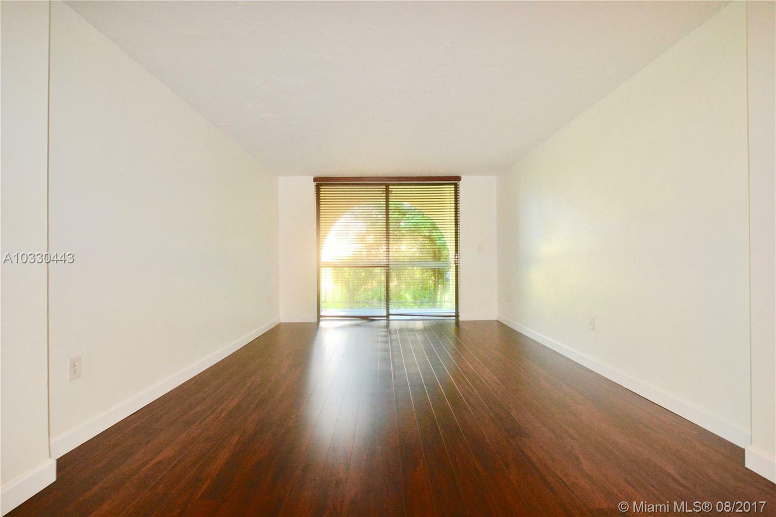 Property Photo:  9440 Fontainebleau Blvd 204  FL 33172 