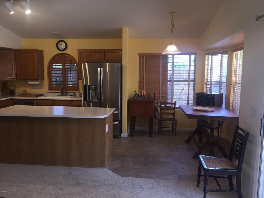 Property Photo: 9705 W Mohawk Lane AZ 85382