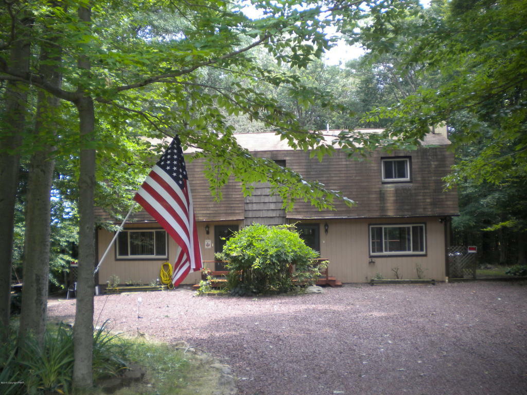 Property Photo:  3166 Evergreen Circle B  PA 18466 