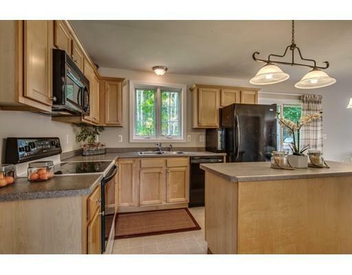 Property Photo: 94 Autumn Rd MA 01826