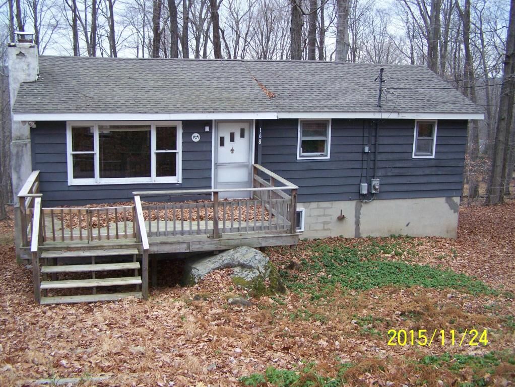 Property Photo: 168 Ski Trail PA 18347
