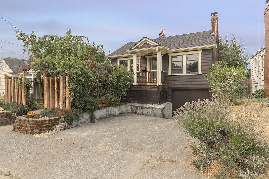 Property Photo:  3241 15th Ave S  WA 98144 