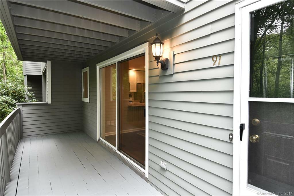 Property Photo: 91 Glen Side 91 CT 06897