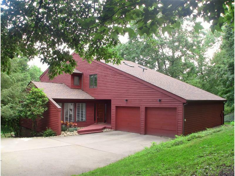 Property Photo:  412 Fern Hollow  PA 15090 