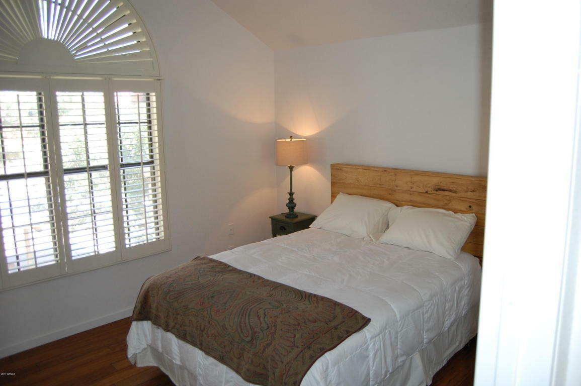 Property Photo: 4901 E Kelton Lane 1068 AZ 85254