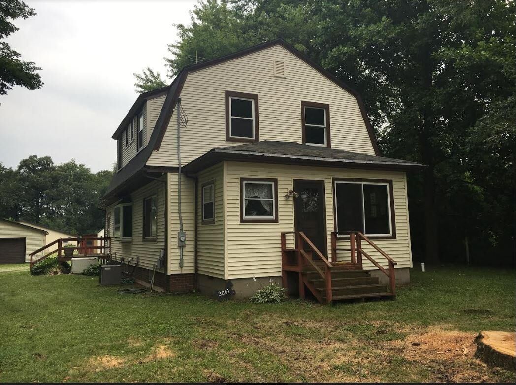 Property Photo:  3061 E 300  IN 46350 