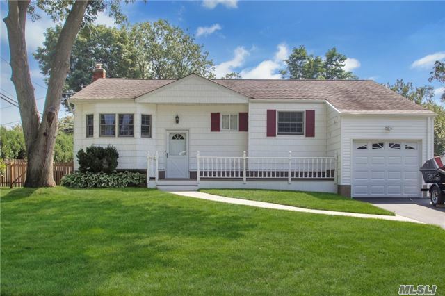 Property Photo:  6 Libby Road  NY 11788 