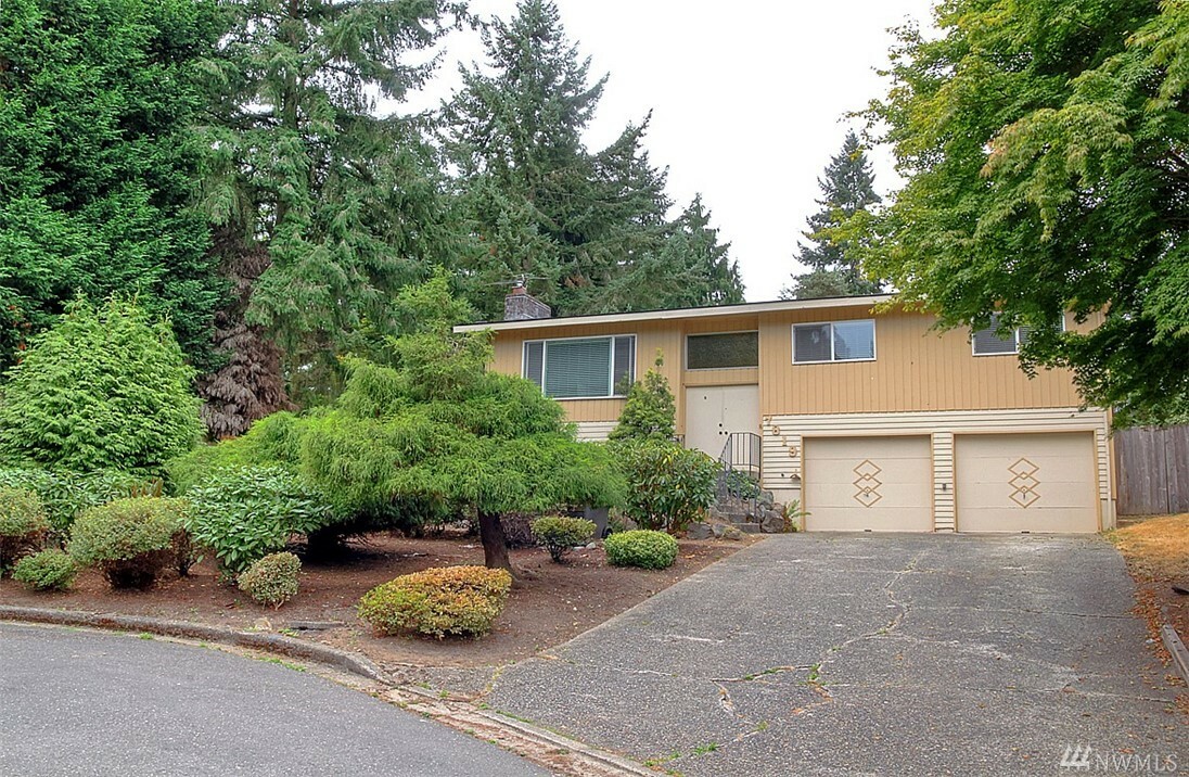 Property Photo:  7819 133rd Ave NE  WA 98052 