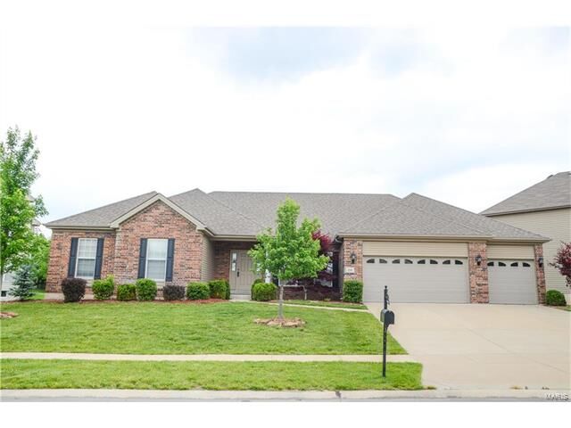 Property Photo:  219 Irish Hound   63368 