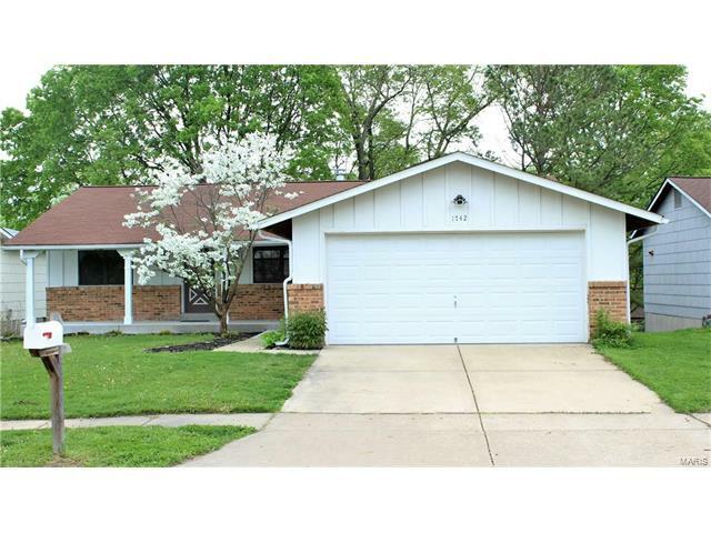 Property Photo: 1742 Parkway Acres Court MO 63043