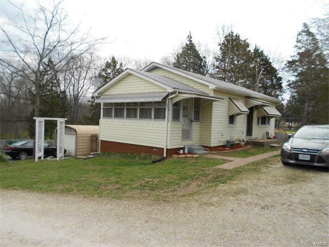 Property Photo: 4715 Pioneer Road 63050