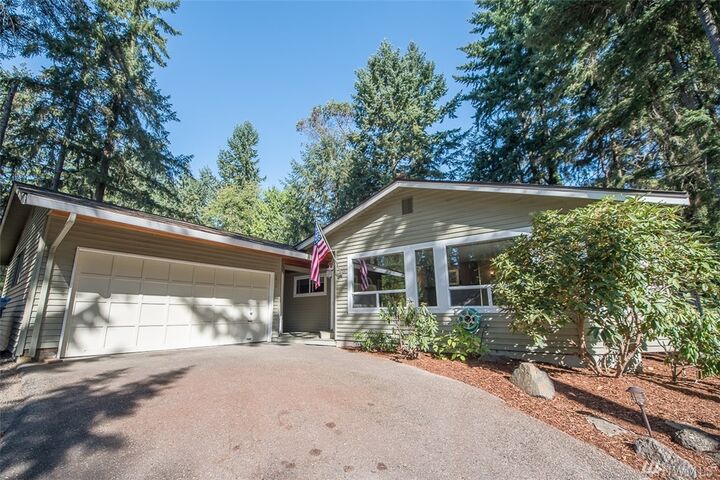 Property Photo: 3913 101st St Ct WA 98335
