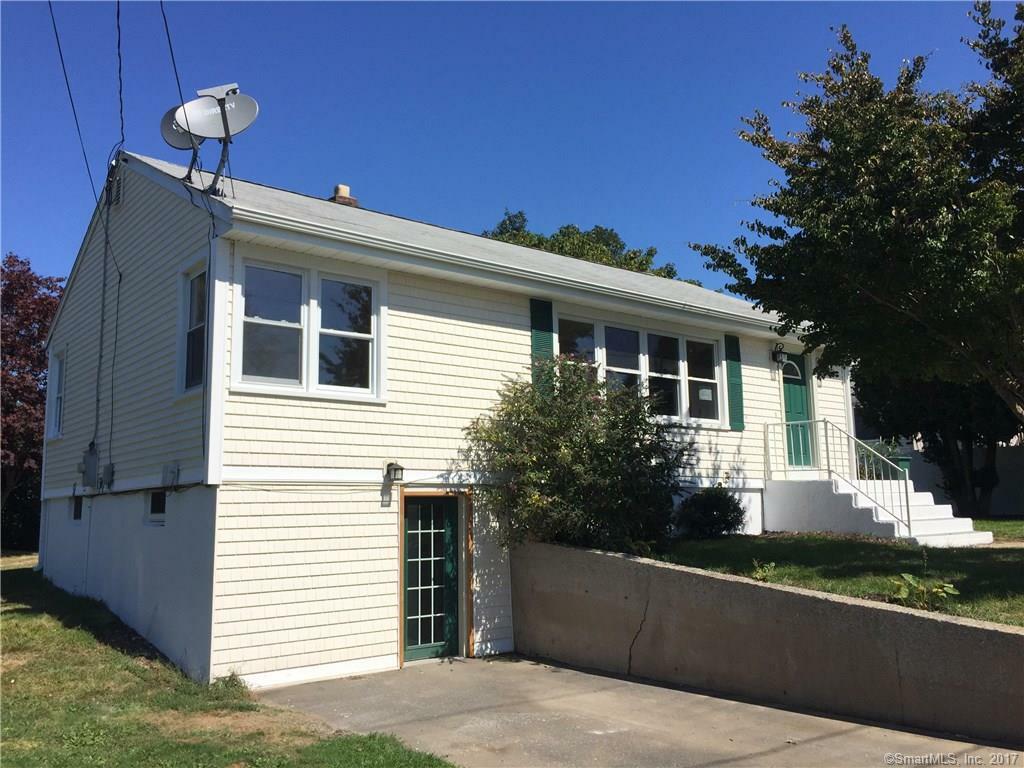 Property Photo:  26 5th Avenue  CT 06385 