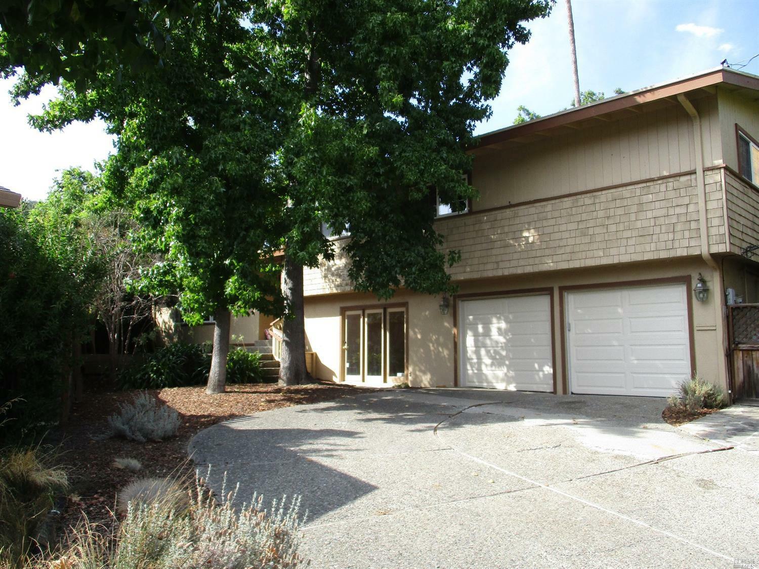 Property Photo: 9 Sunnyhill Road CA 94945