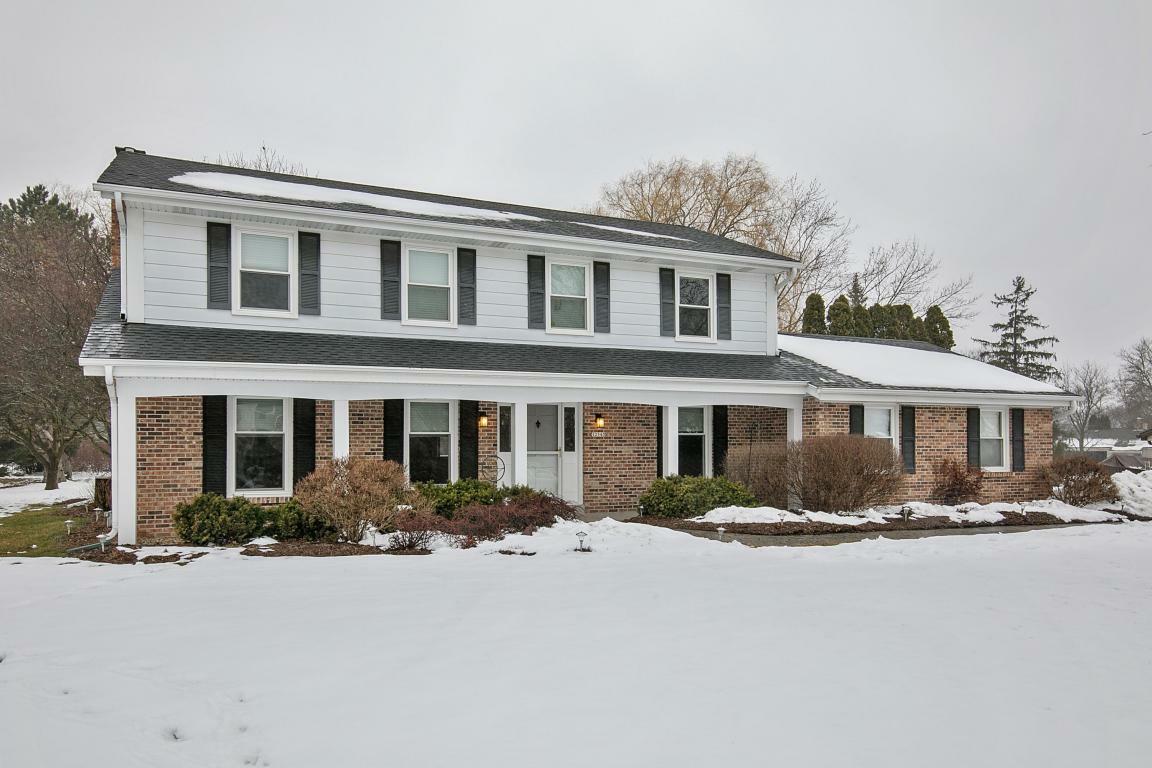 Property Photo:  12543 N Woodland Dr  WI 53092 