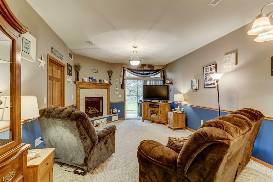 Property Photo:  758 Bridlewood Dr 3103E  WI 53027 